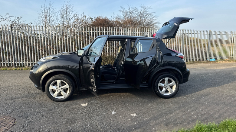 Nissan Juke 1.6 [94] Visia 5dr Petrol Hatchback